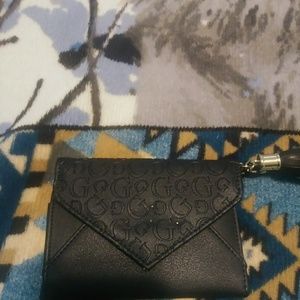 Guess Wallet (Never Used)